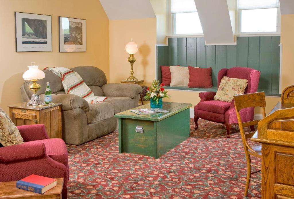 The Carriage House Inn B&B リンチバーグ エクステリア 写真