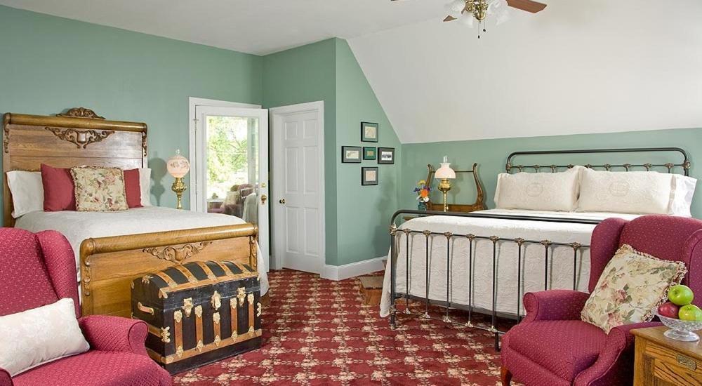The Carriage House Inn B&B リンチバーグ エクステリア 写真