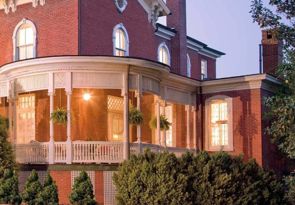 The Carriage House Inn B&B リンチバーグ エクステリア 写真