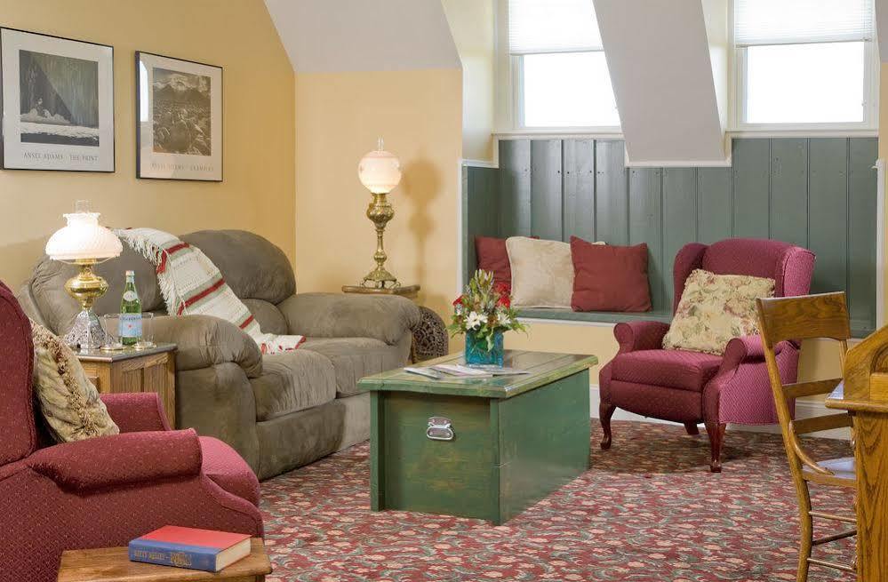 The Carriage House Inn B&B リンチバーグ エクステリア 写真